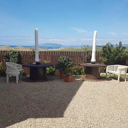 Bed & Breakfast Castle View House Cliffony