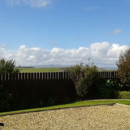 Castle View House 3*